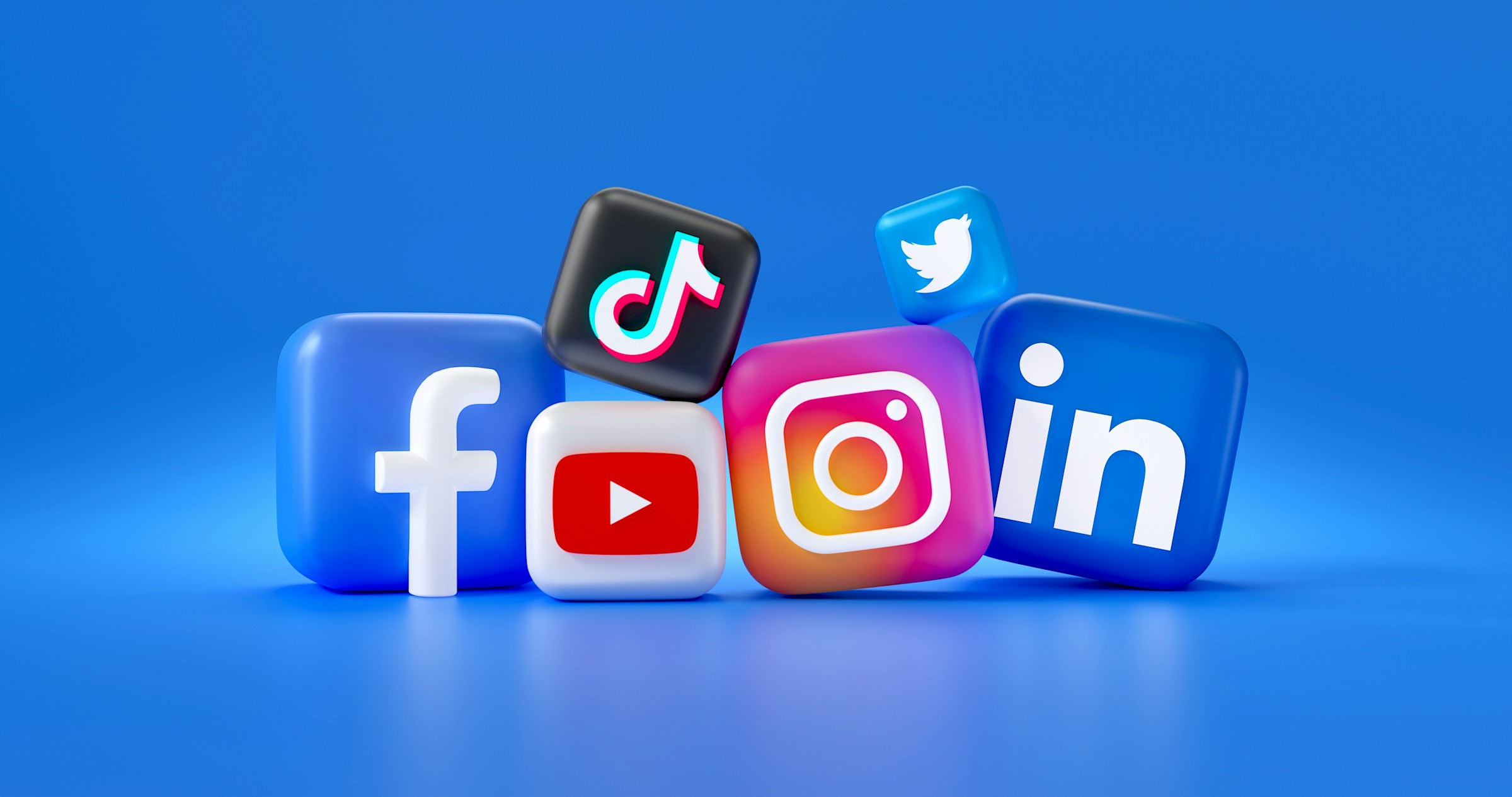 Best AI Social Media Tools for Managers in 2026